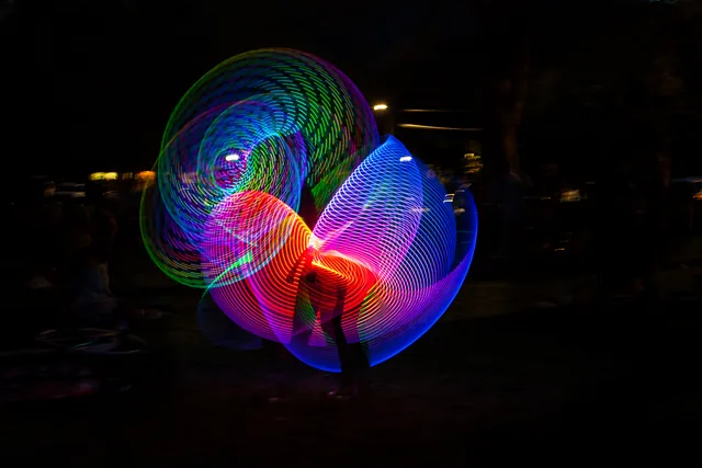 Interlocking rainbow light spirals